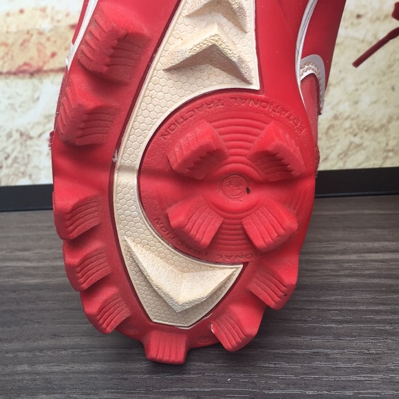 Under Amour Youth Low Baseball Cleats - Picture 7 of 9